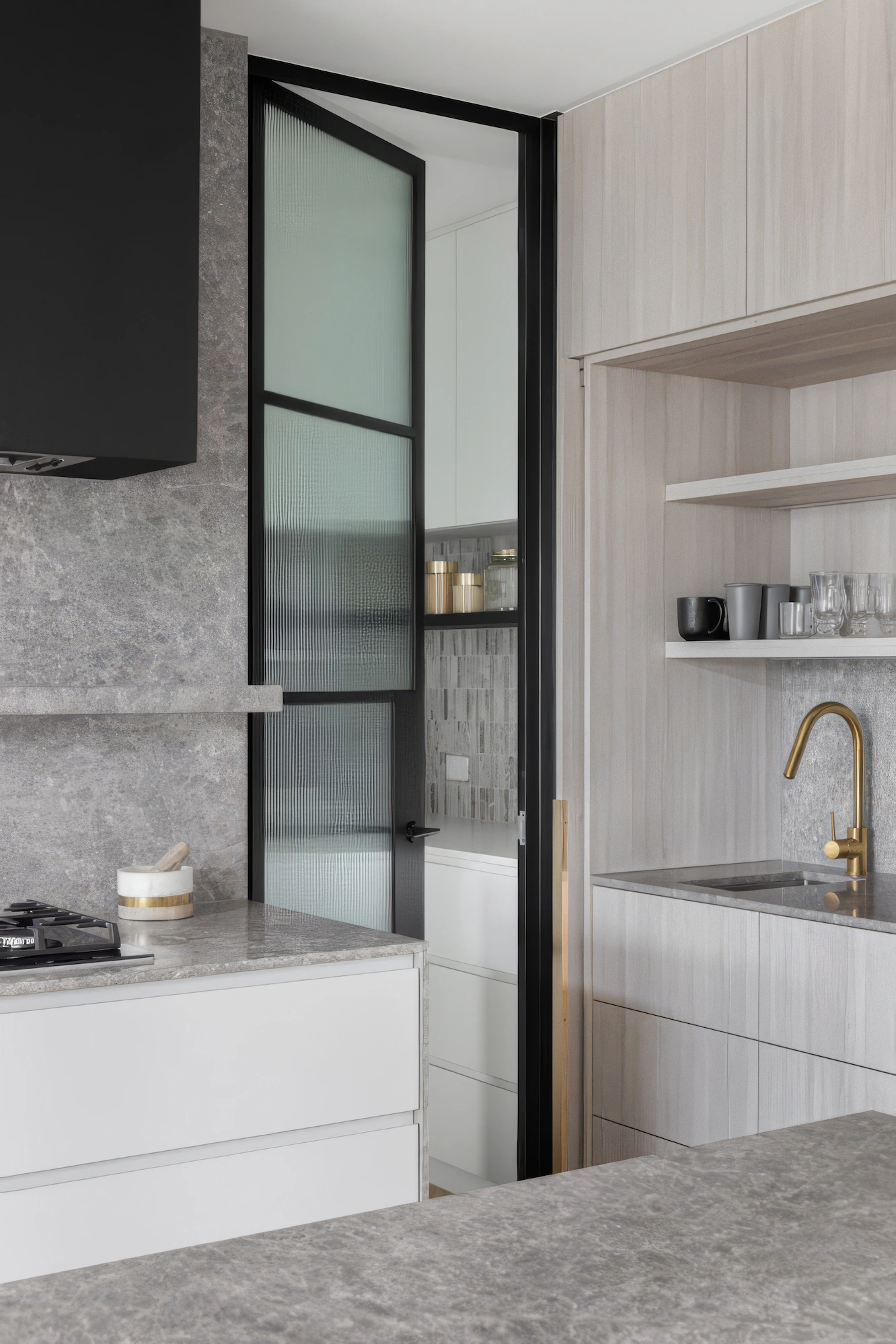 Mariemont Ave - NaturaWood Pale Oak